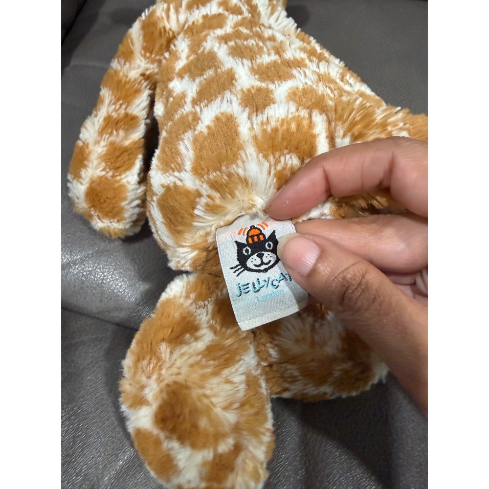 Jellycat London Bashful Giraffe Medium Plush Spotted Stuffed Animal 12 Inch - Picture 3 of 5